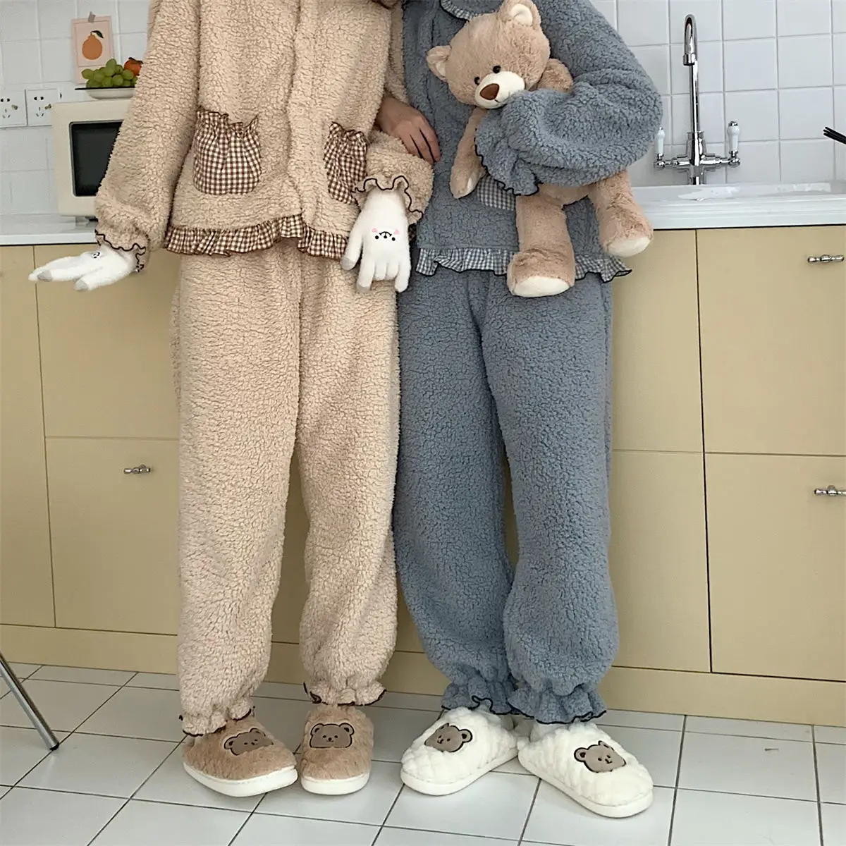 Cartoon Cute Bear Slippers Winter Warm Indoor Animal Plush Women's Flat Bottom Cartoon Kawaii Fluffy Girls Home Cotton Slippers