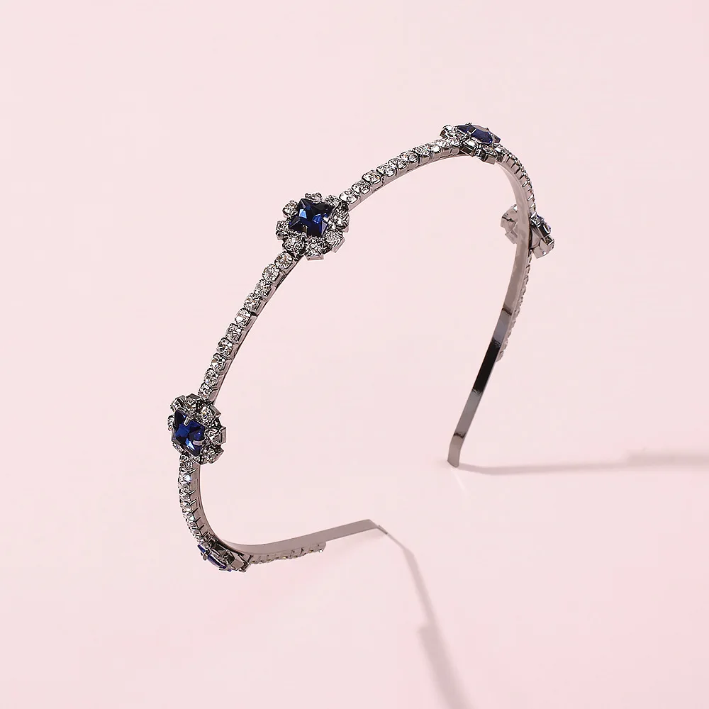 

Fashionable New Vintage Blue Diamond Hair Band Sells Personality Hair Accessory Woman