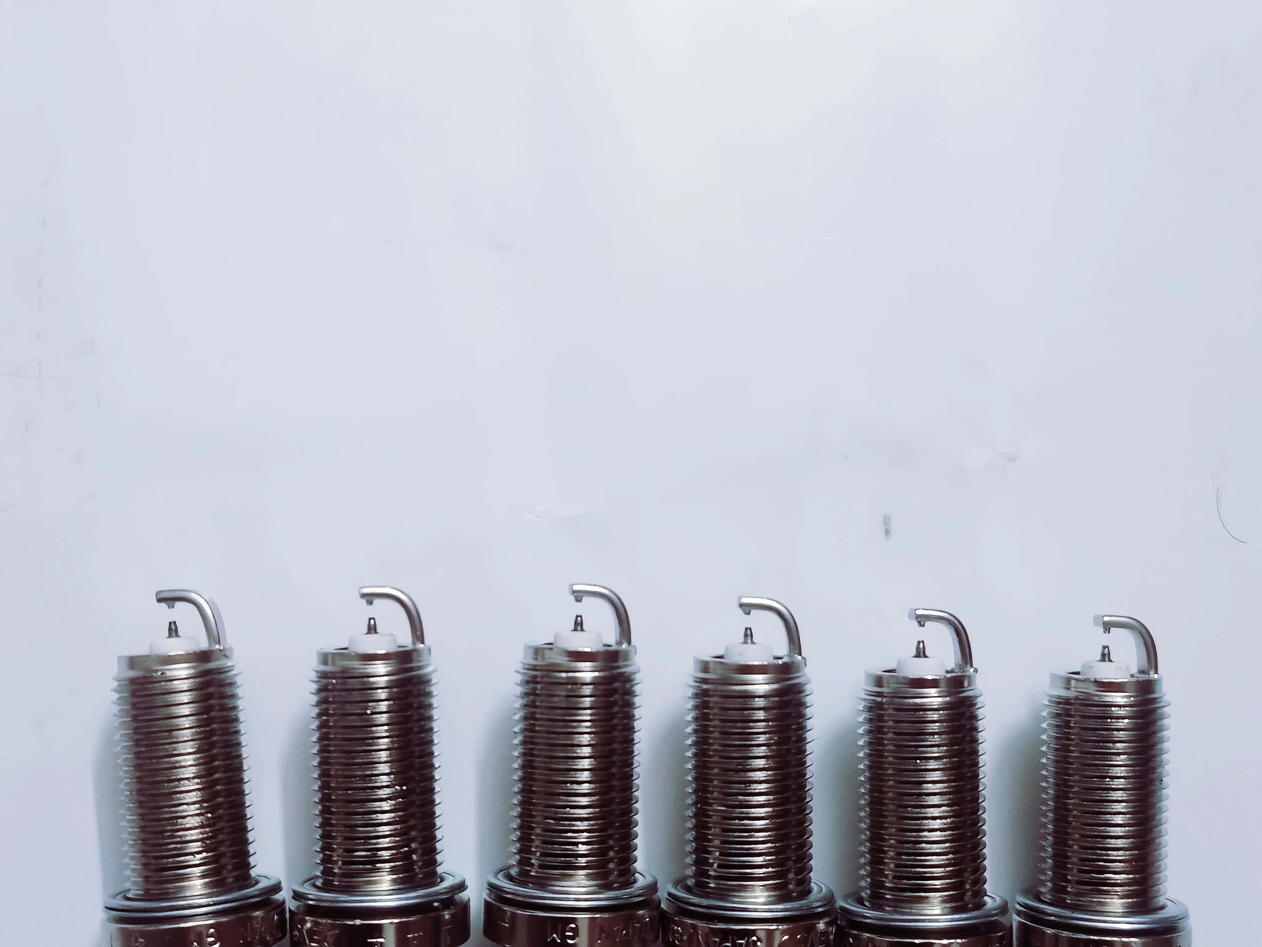 

4 шт. Свеча зажигания 90919-01247 иридий FK20HR11 подходит для Toyota Camry Highlander RAV4 Sienna Venza