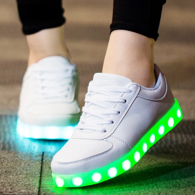 

Детские светящиеся кроссовки, повседневная обувь со светодиодами, с USB зарядкой, тапки для мальчиков и девочек, обувь для свадьбы, размеры ...
