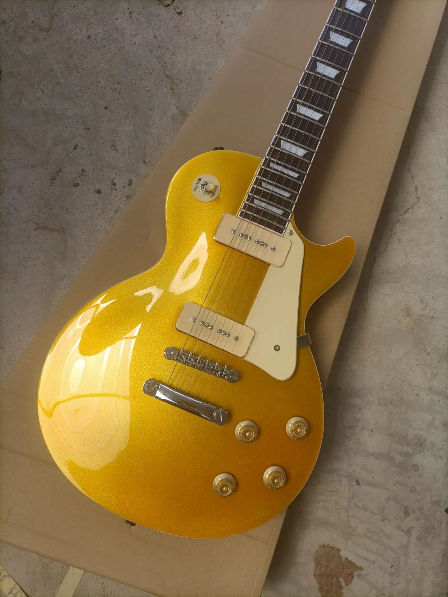 

Бесплатная доставка, новая ЭЛЕКТРИЧЕСКАЯ ГИТАРА LP Goldtop P90, пикапы, красное дерево, корпус гриф, хромированная фурнитура, лучшая Рок гитара
