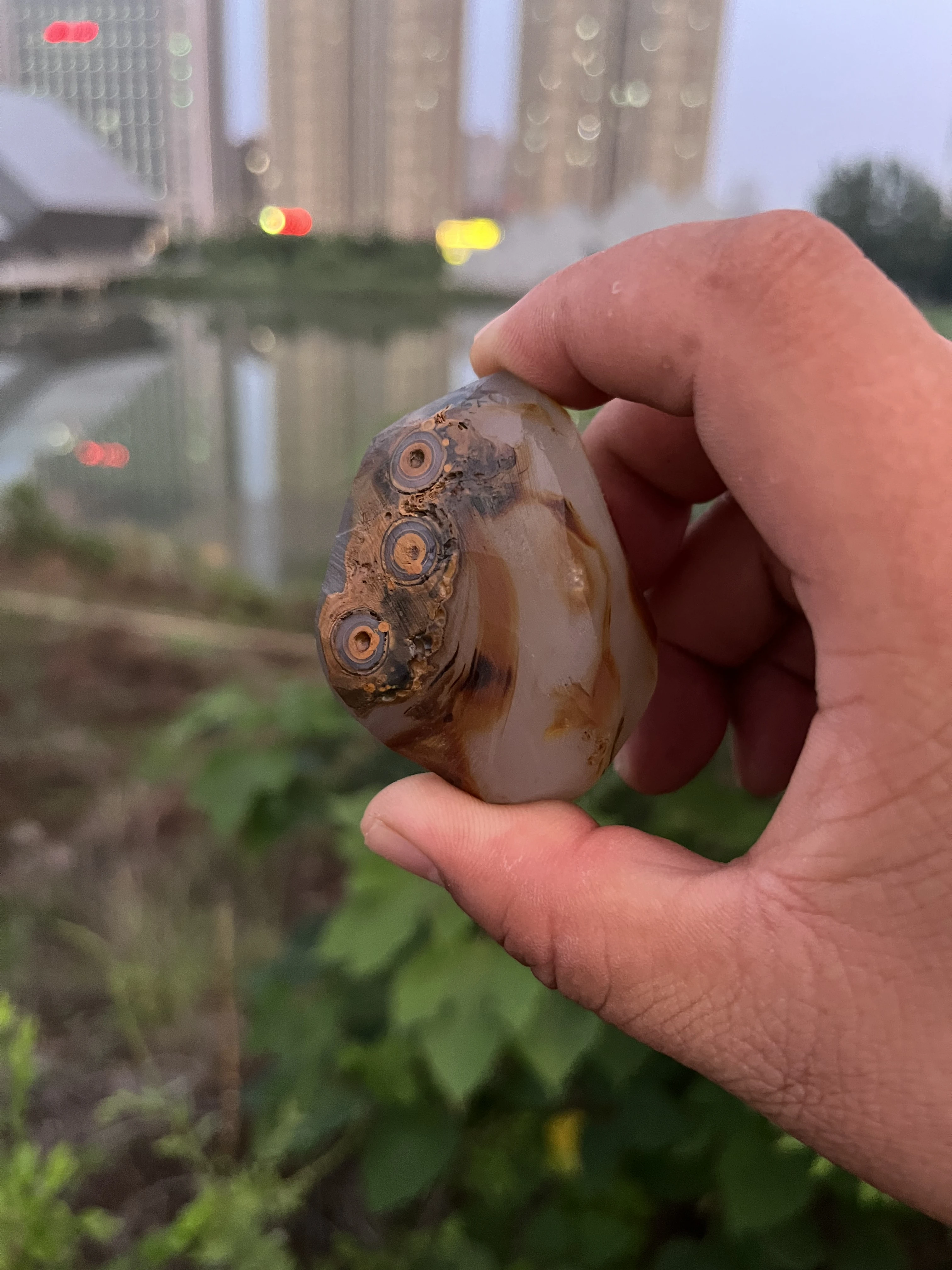 2Pcs Natural Crystal Eye Stone Modelling Exquisite And Wonderful On The Market Is Extremely Rare Decorative Pieces