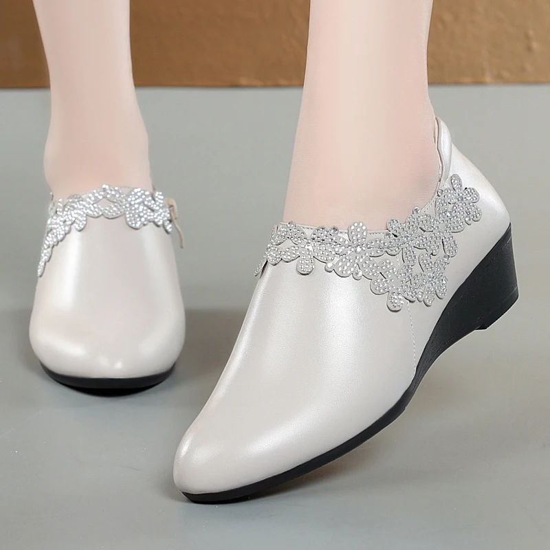 DIMANYU Women's Shoes Wedge 2023 New Genuine Leather Women's Shoes Rhinestones Large Size 41 42 43 Spring Mom Shoes