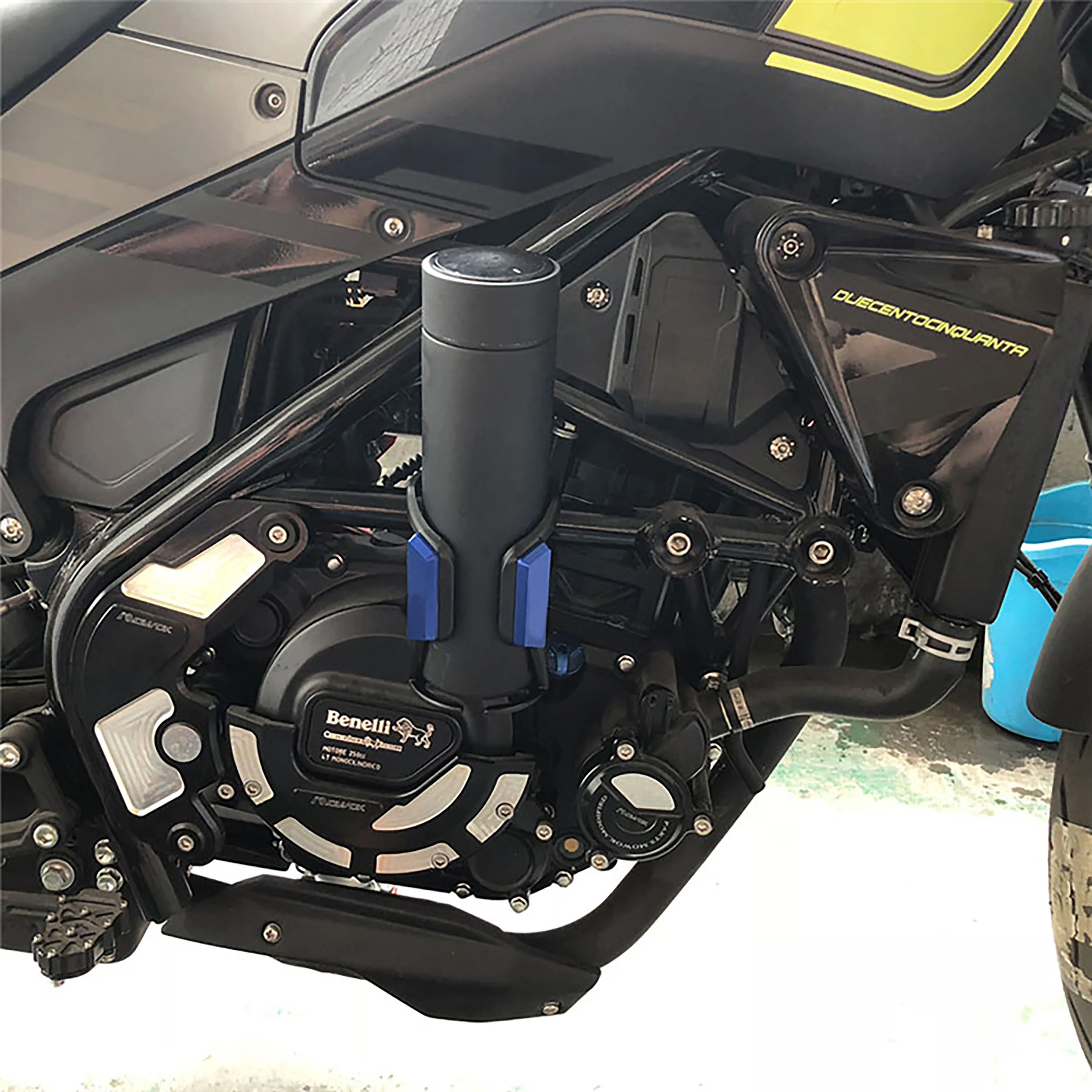 Держатель для бутылки с водой напитков подставка чашки KAWASAKI VERSYS-X 300 VERSYS 650 1000 SE TOURER