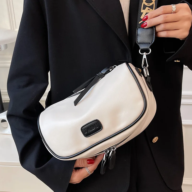 Women's Popular Pillow Bag Wide Shoulder Strap Messenger Bags Simple Leather Portable Satchel Fashion Versatile Travel Storage