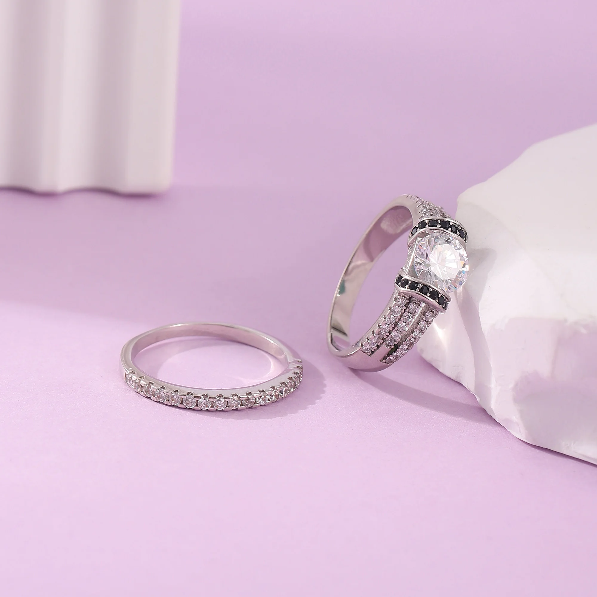 

HAINON Fashion Exquisite Set Ring Fine White Zircon Ring For Ladies Jewelry Engagement Wedding Gift