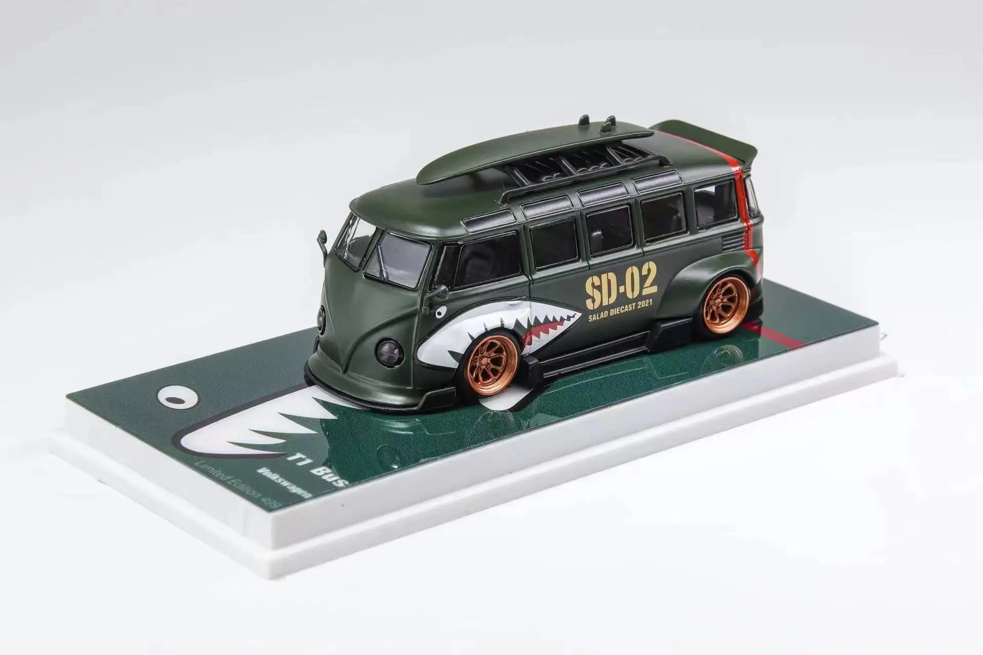 Модель Flame 1:64 T1 Kombi Red limited500 литая модель автомобиля
