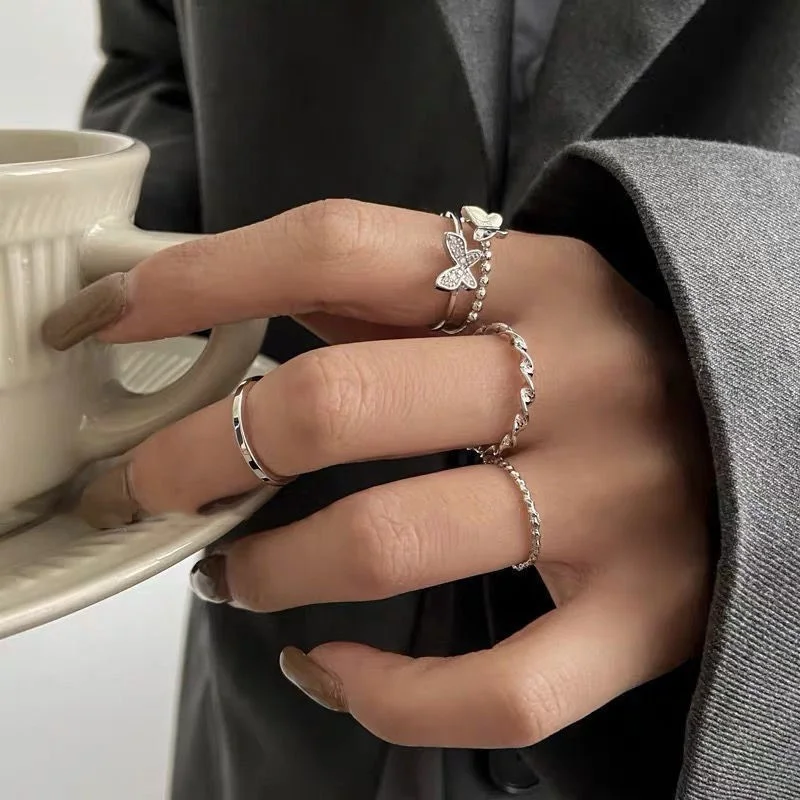

Korean Cute Butterfly Rings Set Punk Fashion Geometric Round Knuckle Thin Rings for Women Pearl Beads Ring Aesthetic Jewelry