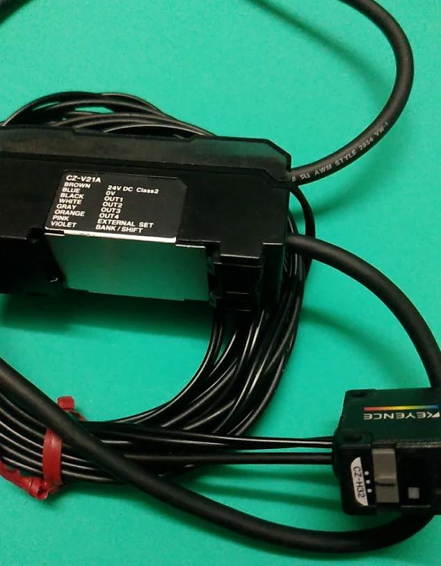 

Color Mark Sensor Switch CZ-V21A