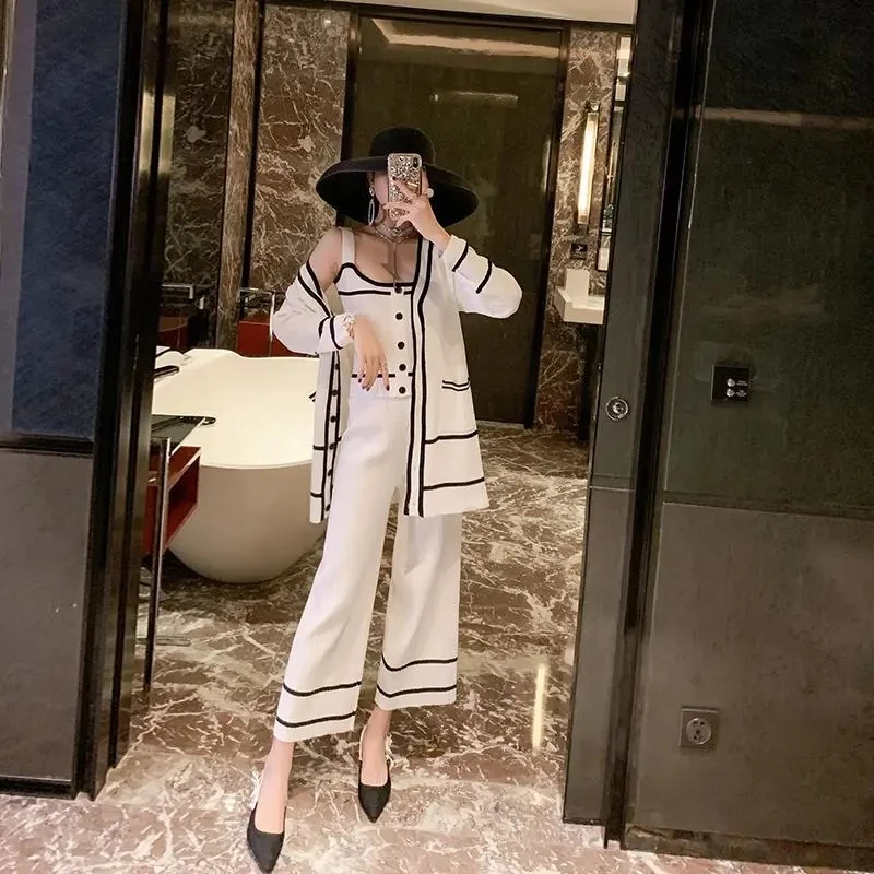 Женский весенне-летний комплект из трех предметов элегантный вязаный жилет и