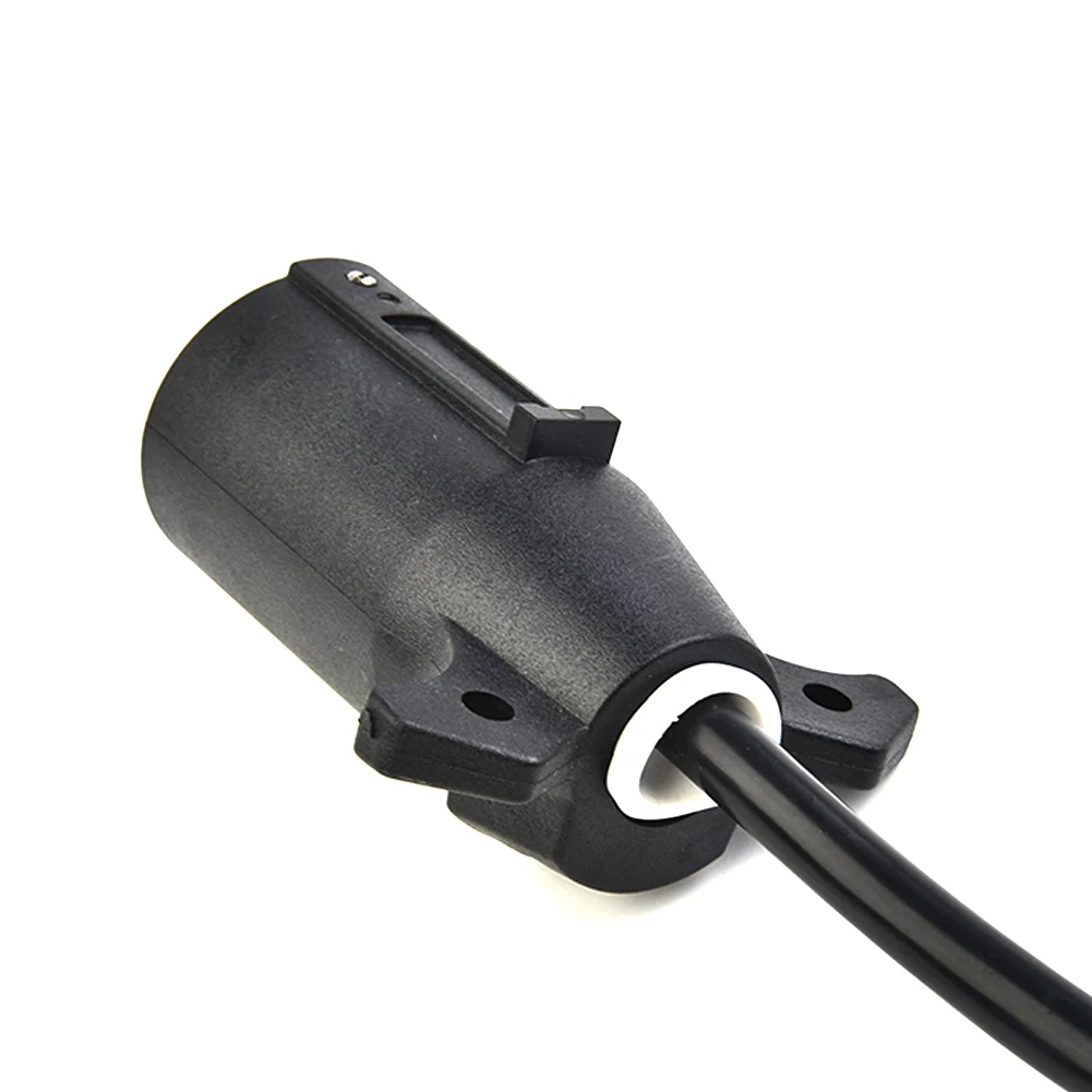 

1 Pcs 7 Blade RV To 7 Pin Trailer Connector Towbar Towing Plug Adapter Durable Waterproof RV Plugs Socket Adapter Protects Part