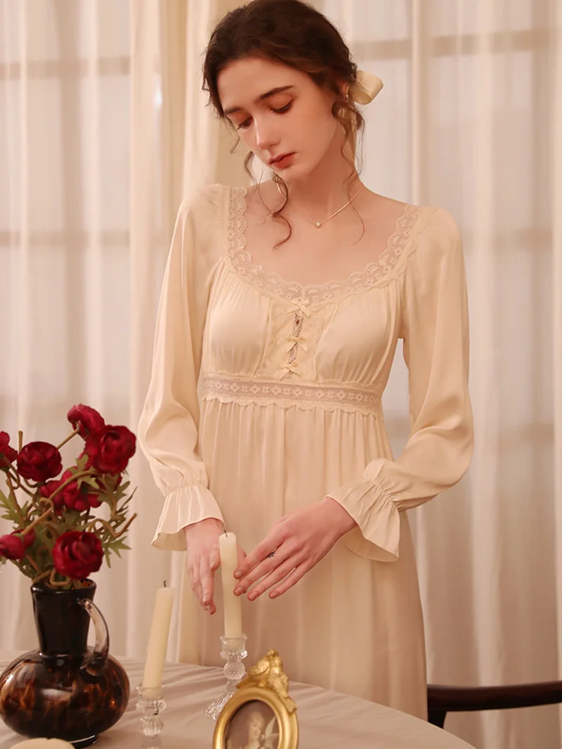 Spring New French Silk Lace Hollow Out Long Sleeve Nightdress Sleepwear Women Court Sweet Sexy Nightgowns Victorian Home Clothes