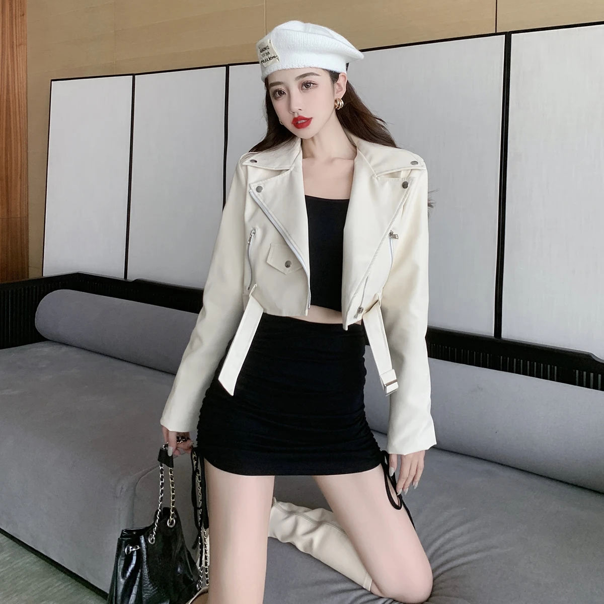 Autumn Winter Mini Short Cool Girl Sexy  Motorcycle Short Jacket Leather Coat Women Pu Leather Motocycle Jackets for Women