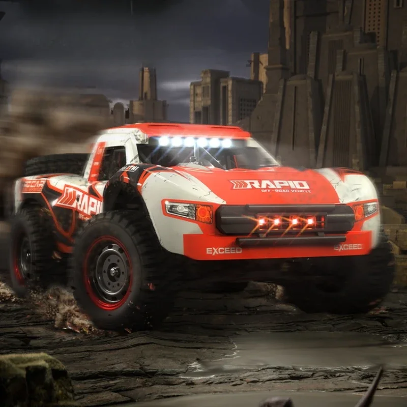 Радиоуправляемый автомобиль 2 4G бесщеточный внедорожник 70 мА/ч четырехколесный