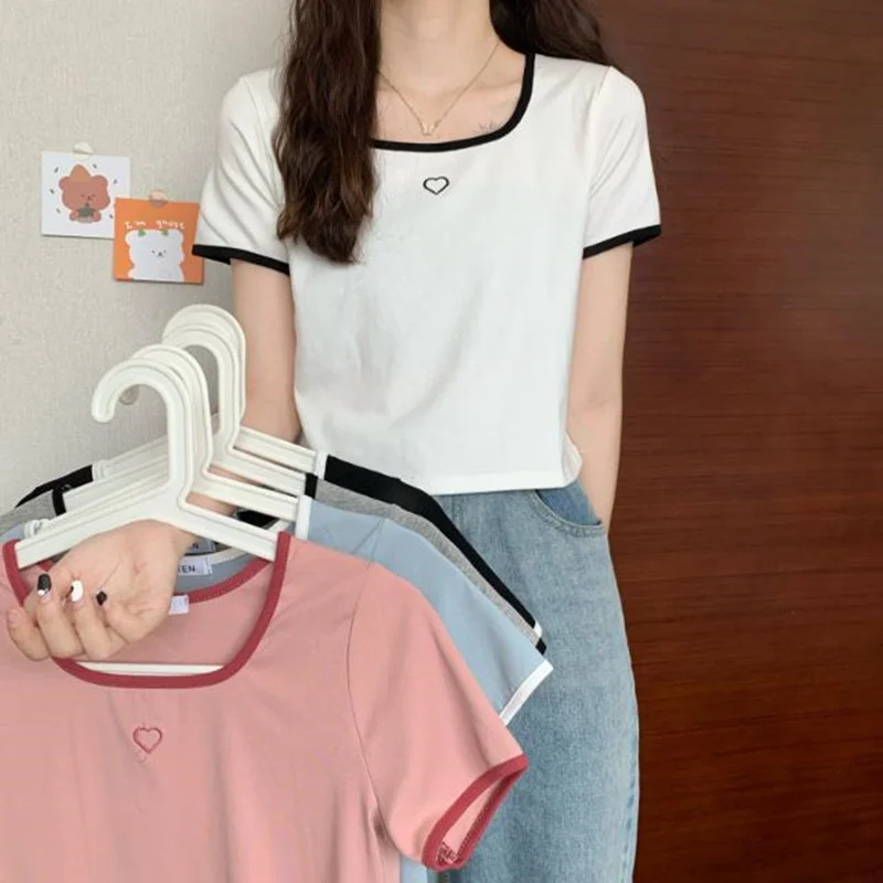 

Y2K летняя футболка в стиле пэчворк, Женская приталенная футболка с вышивкой, женская одежда с квадратным воротником и коротким рукавом, корейская мода, футболка, топ