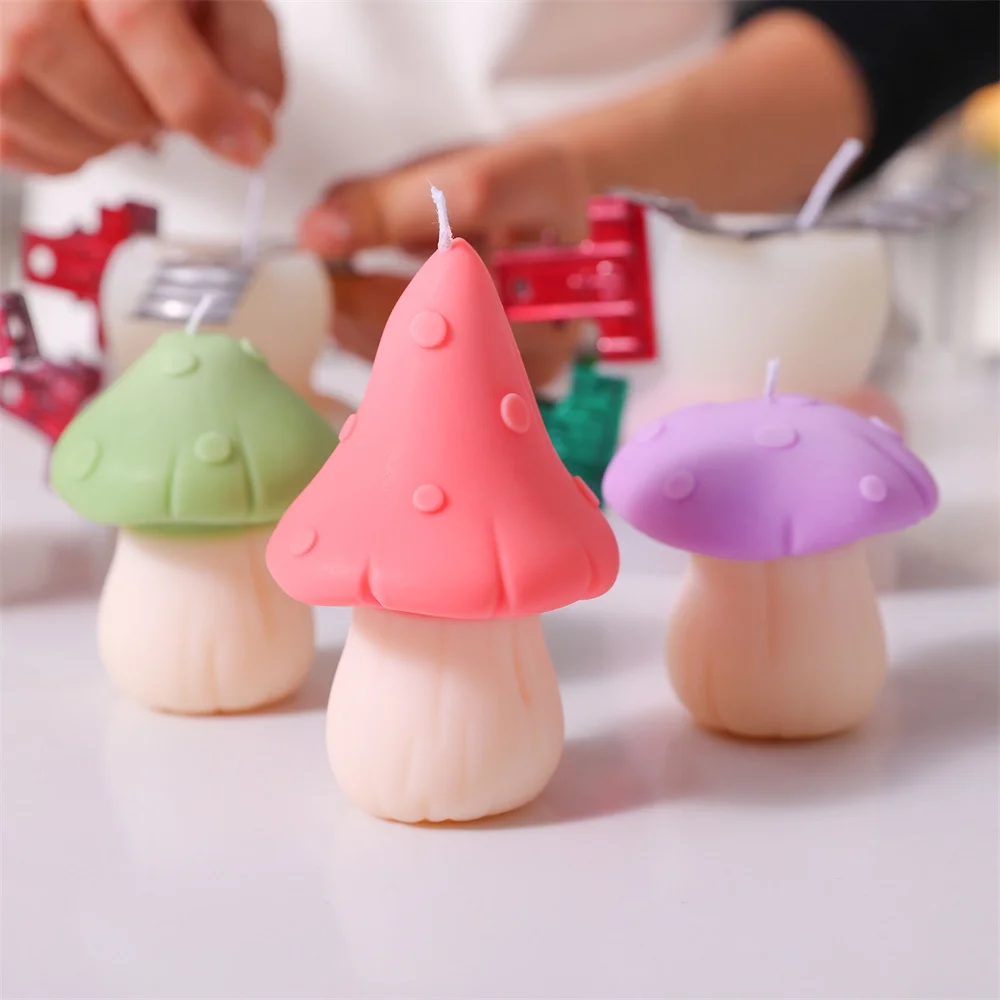 

Boowan Nicole Creative Mushroom Silicone Candle Mold Handmade 3D Christmas Scented Candle Making Supplies Ice Fondant Mould