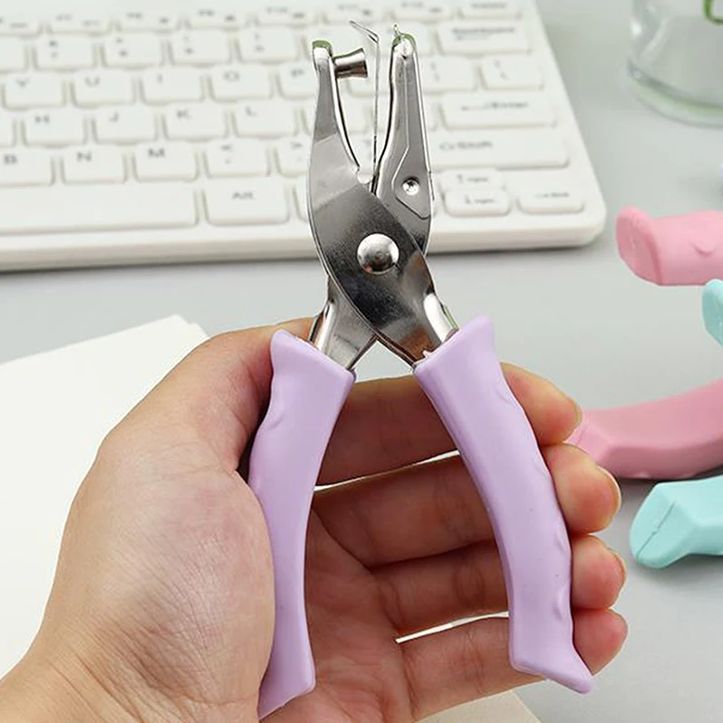 

6MM Shaped Circle Metal Single Handheld Paper Notebook Binding Punch Tools 1PCS