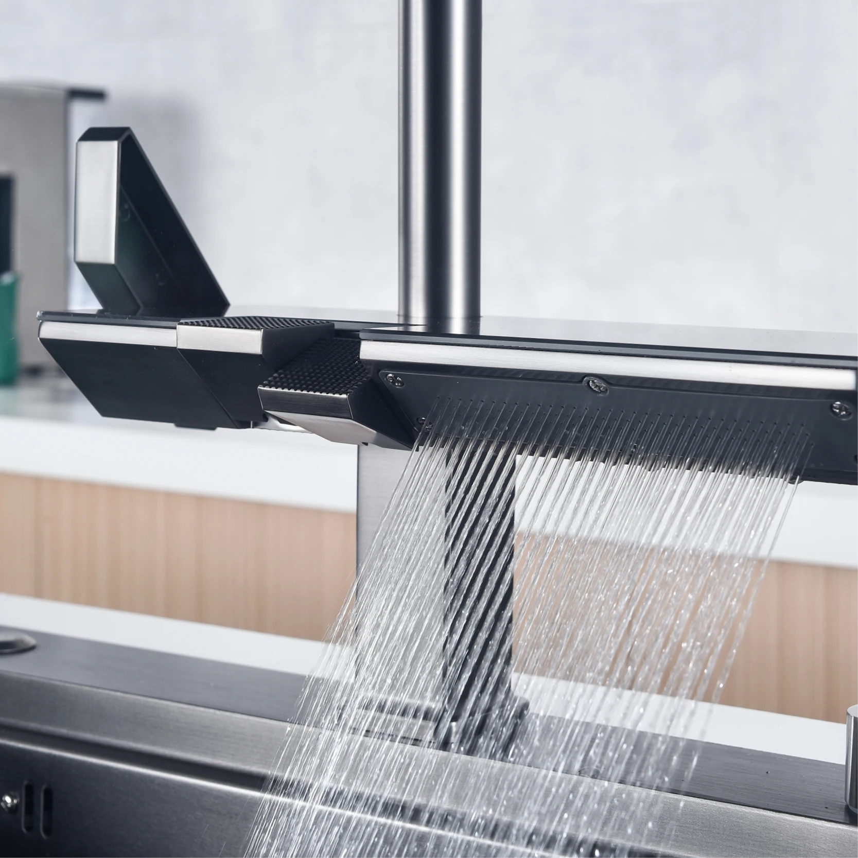 Смеситель для кухни AITANA хромированная латунь