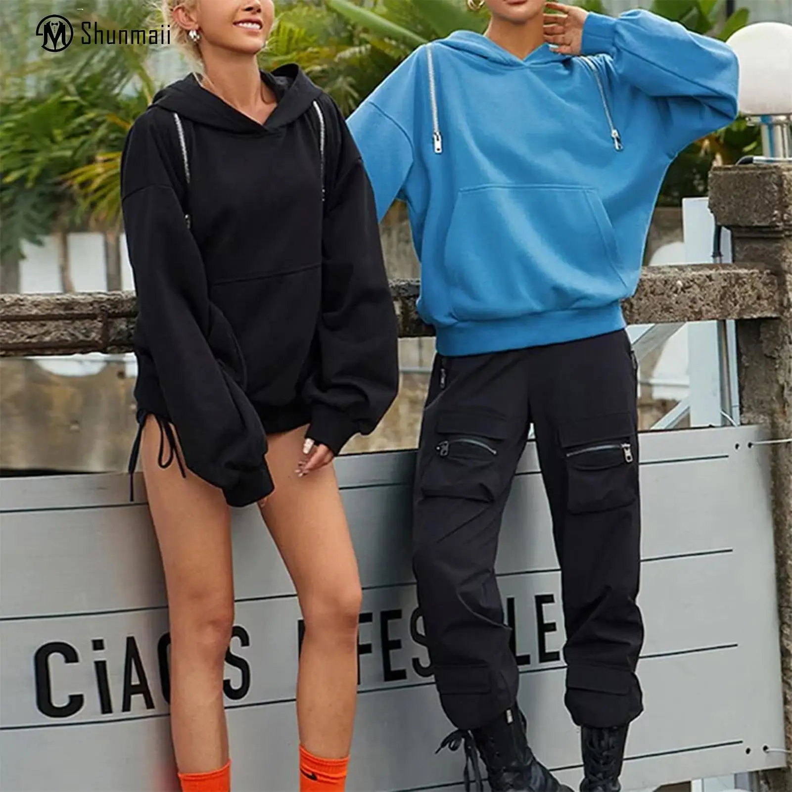 

Женская однотонная толстовка с капюшоном, с открытыми плечами, на молнии