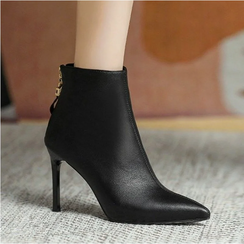 Sexy High Heels Shoes Ankle Pointed Toe Women Boots 2022 Autumn New Fad Goth Chelsea Boots Designer Pumps Casual Shoes for Women