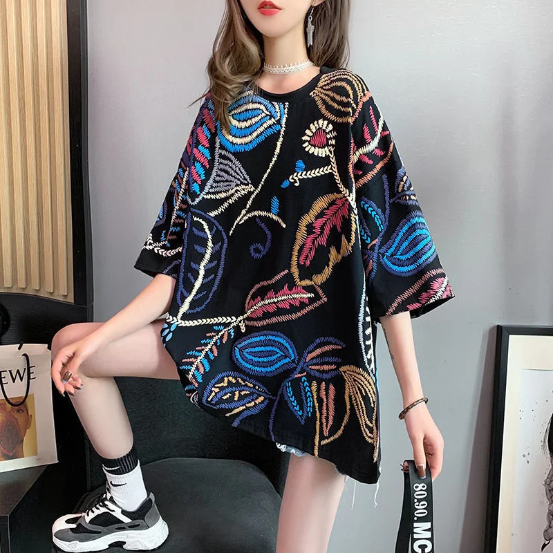 

2022 Summer New Print T-shirt Large Japanese Loose Short-sleeved Embroidery Fashion Print T-shirt Female Top Tees T Shirts Girl