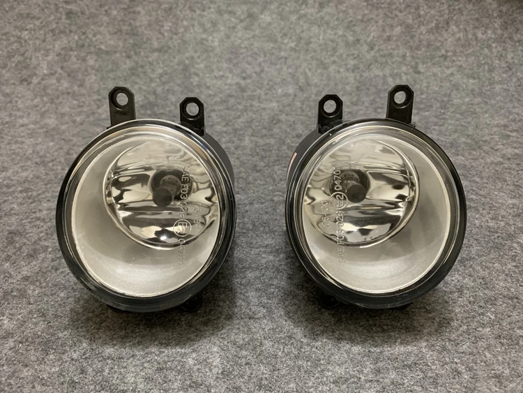 

Fog Lamp Assembly for Light for Toyota Reiz Corolla RAV4 Yaris Vios Highlamder Camry