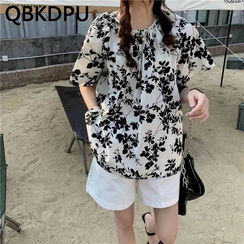

Printed Summer 2 Piece Set Streetwear Chiffon Women's Suit Korean Casual Loose O-neck Short Sleeve Tops+White Short Pants Outfit