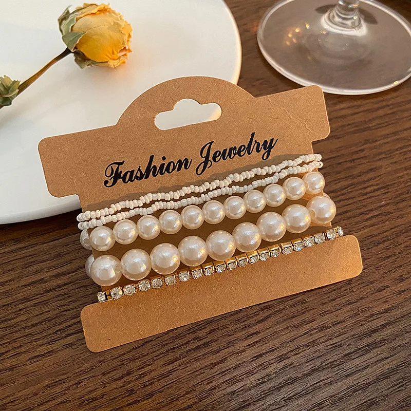 Набор браслетов из искусственного жемчуга и рисовых бусин женский модный