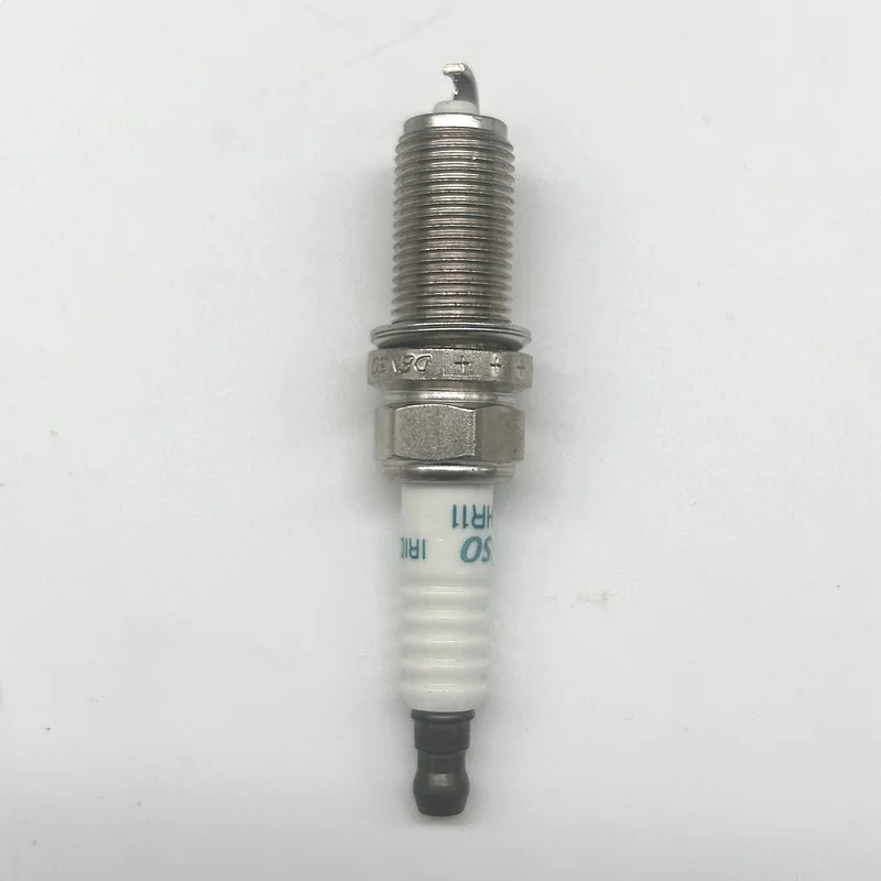 Фото Иридиевые свечи зажигания 90919-01247 для двигателей Toyota 2GR, 3GR, 5GR, 1NZ объемом 1.5 л №1