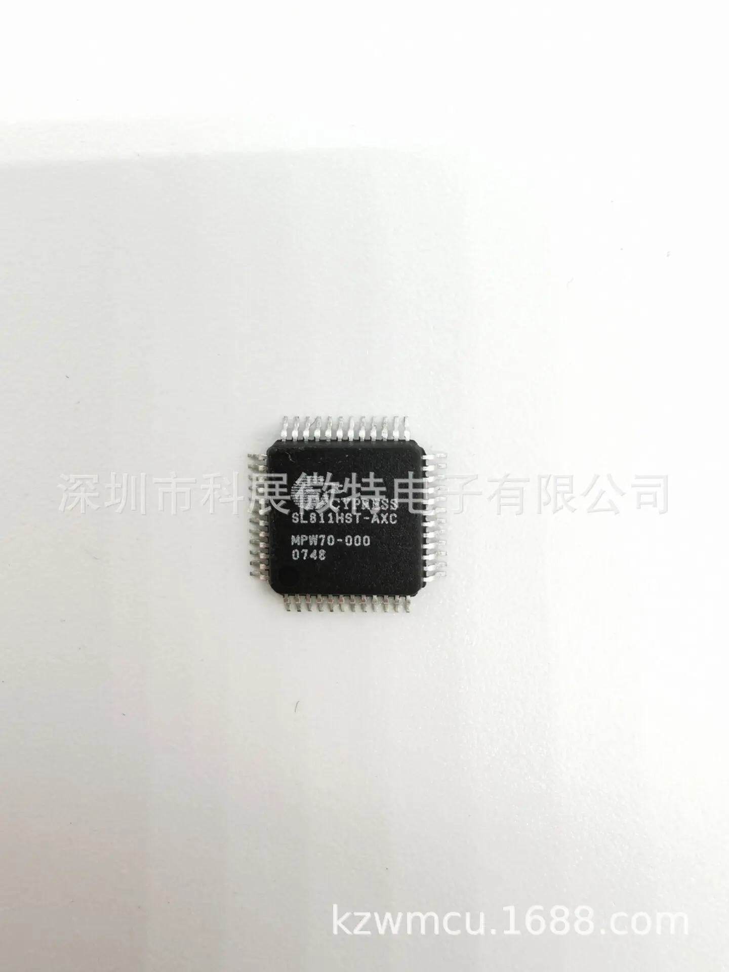 

SL811HST-AXC SL811HST TQFP-48 Integrated chip Original New