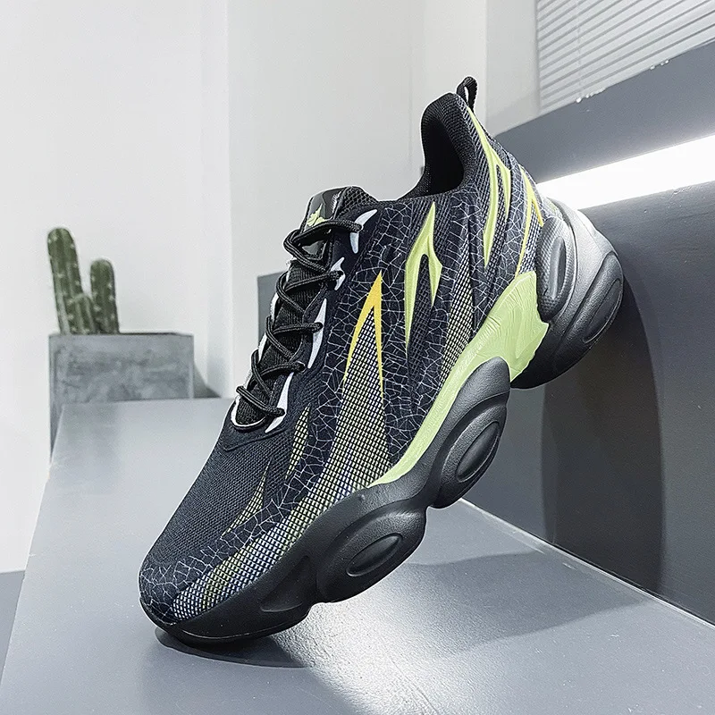 Cool Running Shoes Men Black Red Sneakers for Men New Flying Woven 4D Lightweight Men's Sports Shoes