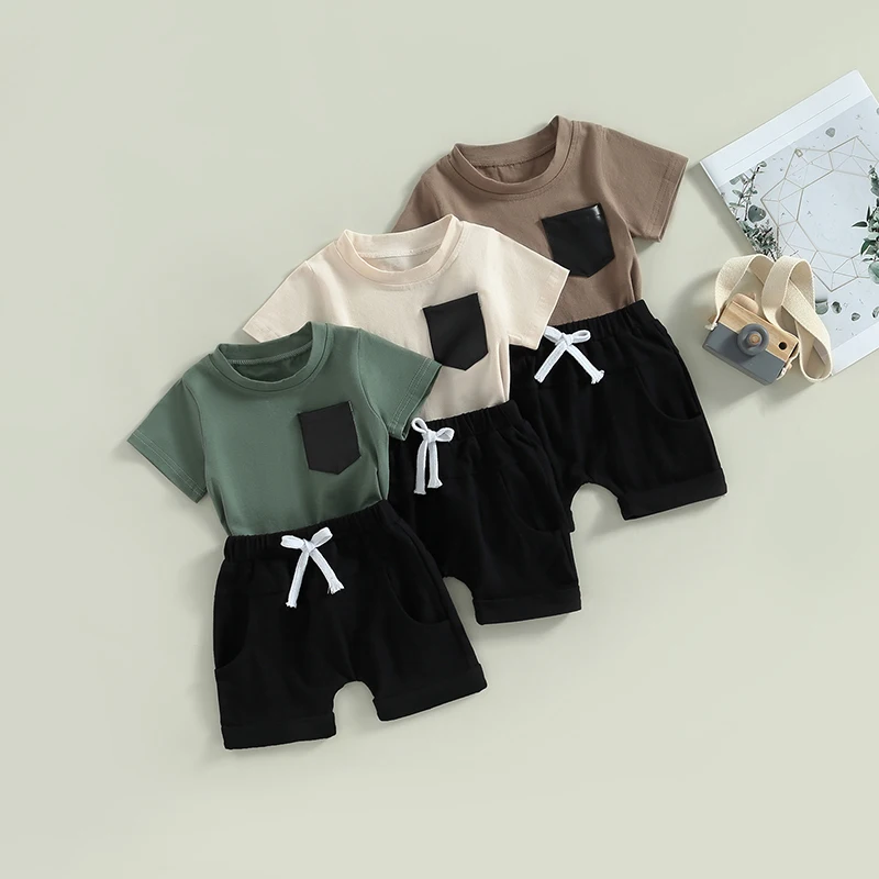 

Футболка с коротким рукавом и шорты на шнурке для мальчиков