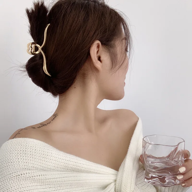 

Элегантный металлический Новый темпераментный зажим для волос женские аксессуары