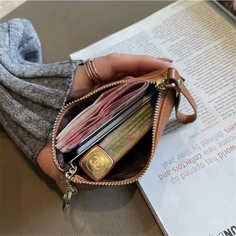 2022 Fashion Design Ladies Retro Wallet Ladies Purse Girls Small Cute Kawaii Card Clip Key Chain Ladies Money Bag