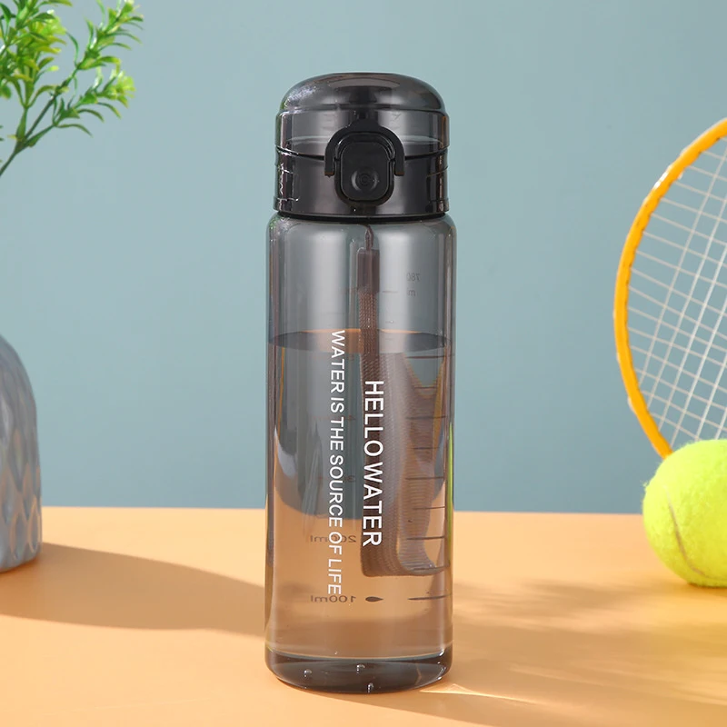 Спортивная бутылка для воды с веревкой переноски 780 мл