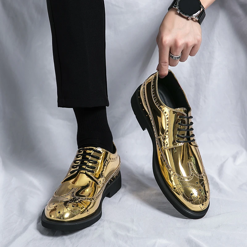 

Men's dress shoes high quality fashion comfortable business men's formal shoes brogue men's shiny shoes gold gentleman shoes