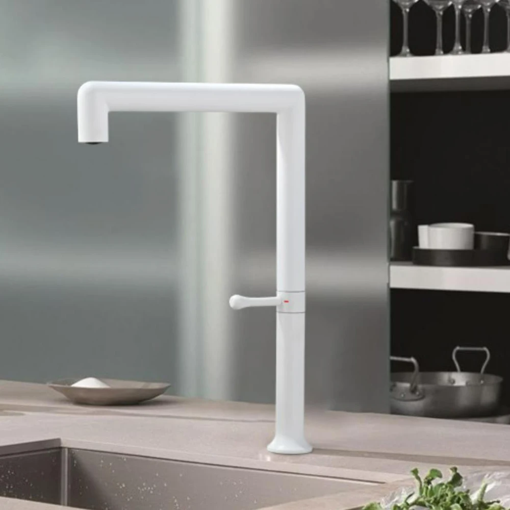 Кухонный смеситель кран холодной и горячей воды белого цвета из нержавеющей