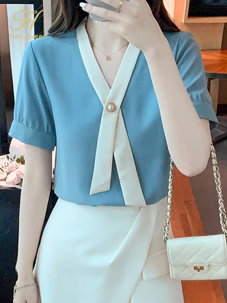 

Блузка женская шифоновая с V-образным вырезом и коротким рукавом