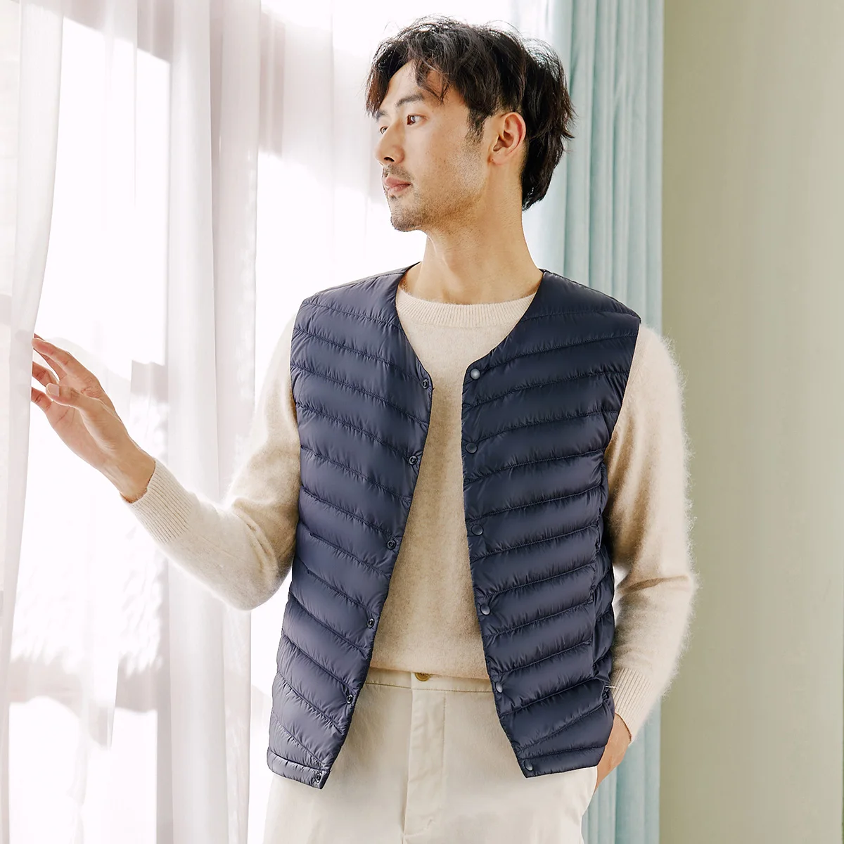 TANBOER Filling Power 600+ Figure Flattering Winter Vest Solid  90% Duck Down Sleeveless Packable Jakcet TF216011