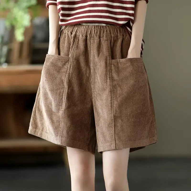 

2022 New Corduroy Women's Cargo Shorts with Pockets Loose Autumn Winter High Waist Wide Leg Shorts Vintage Female Trousers T408