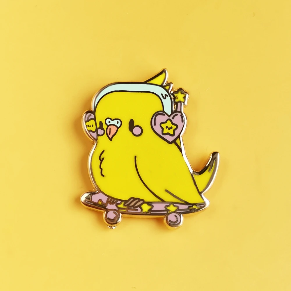 

Cute Pastel Skateboard Music Bird Hard Enamel Pin Unique Cartoons Animal Heart-shaped Headset Brooch Fans Gift Accessories