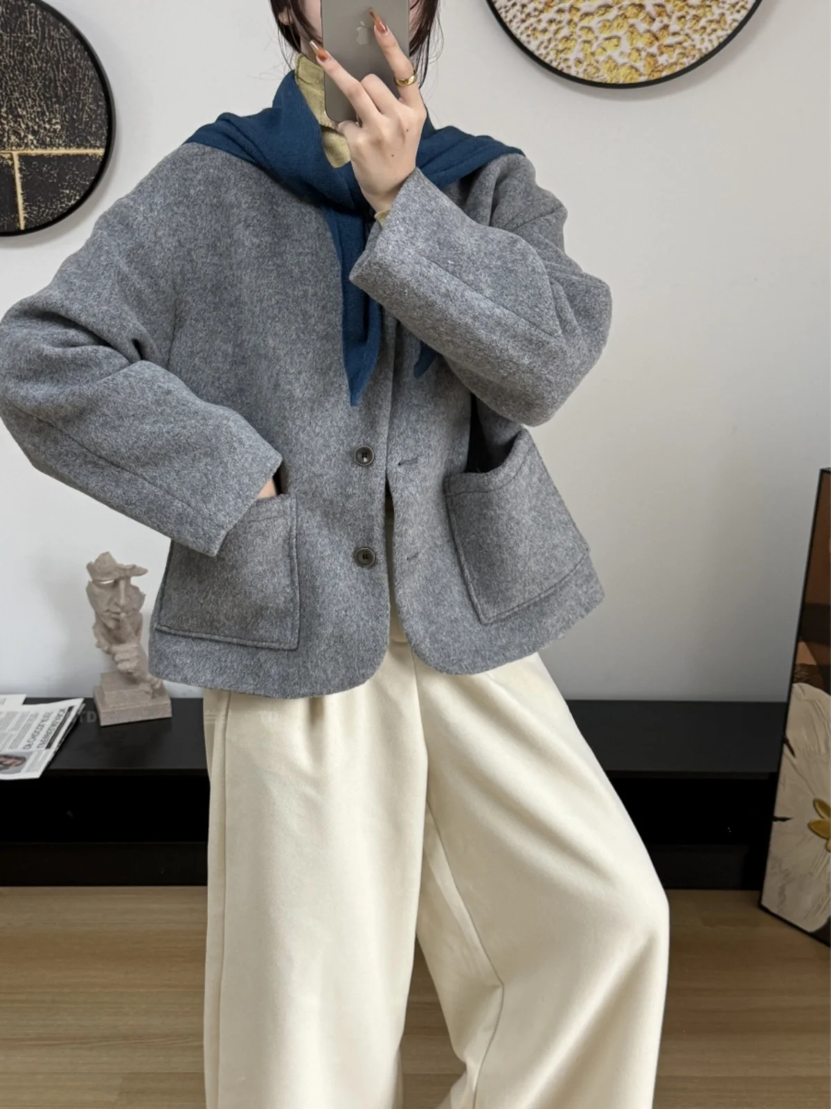 Осень и зима Новый пуховик с синей шалью 90 Белая подкладка на утином пуху