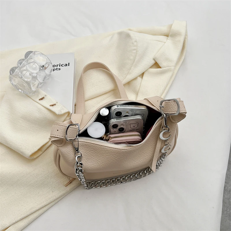 High Quality Designer Shoulder Bag Women Fashionable Elegant Crossbody Bags for Girls Chains Messenger Bag Solid Color Handbags