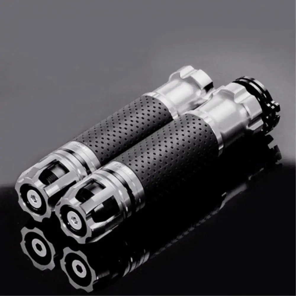 

7/8'' 22mm Motorcycle Throttle CNC Aluminum Alloy Rotatable Handlebar Hand Grips Adopting CNC Machining Technology