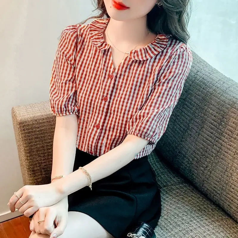 

2023 Women's Summer New Short-sleeved Ruffled Shirts Female Loose Single Breasted Blouses Ladies Plaid Casual Shirts T01