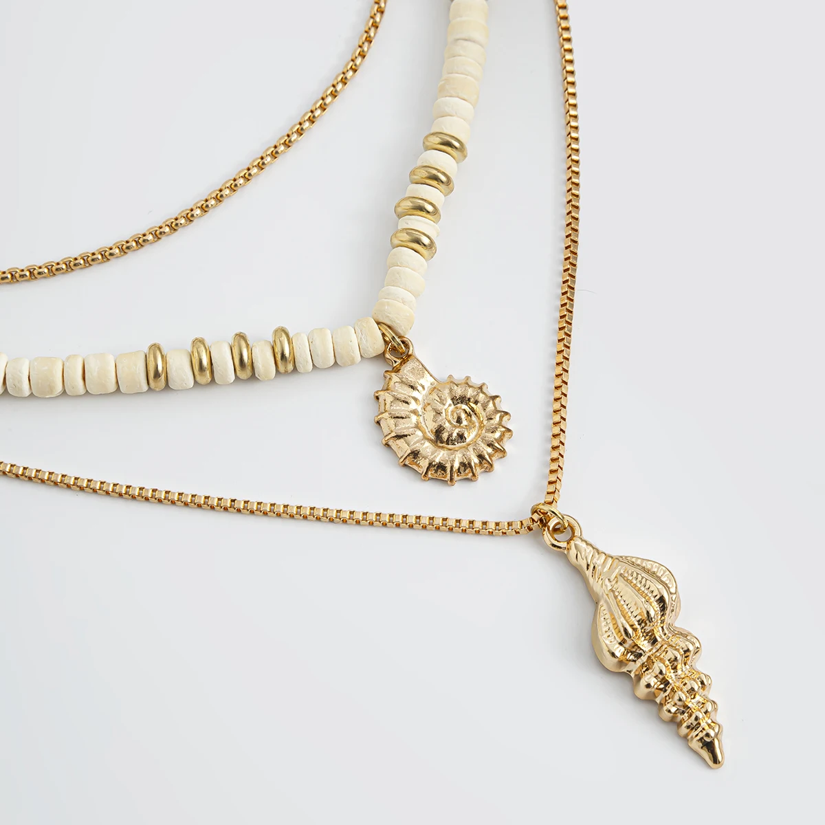 KunJoe Набор мужских колье в богемном стиле 3 шт. цвет золото искусственное ожерелье