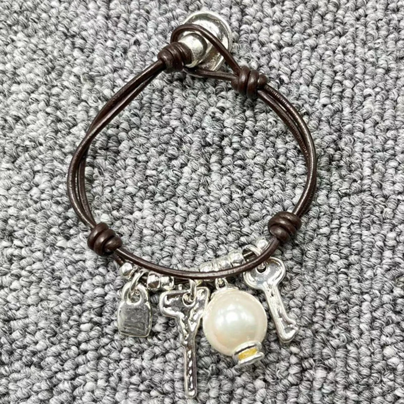 

European and American Original Fashion Electroplating 925 Silver Black Ropes Pearl Keys and Knock Bracelet Unique Jewelry Gift