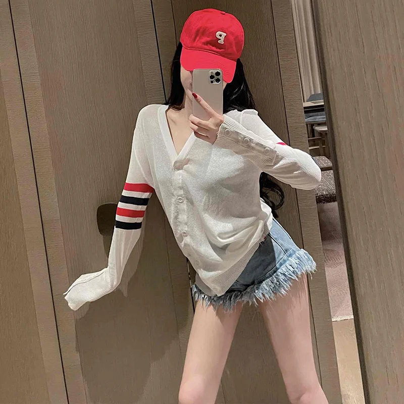 

TB classic four-bar ice silk knitted cardigan women's niche thin air-conditioning sunscreen shirt top outside the tide