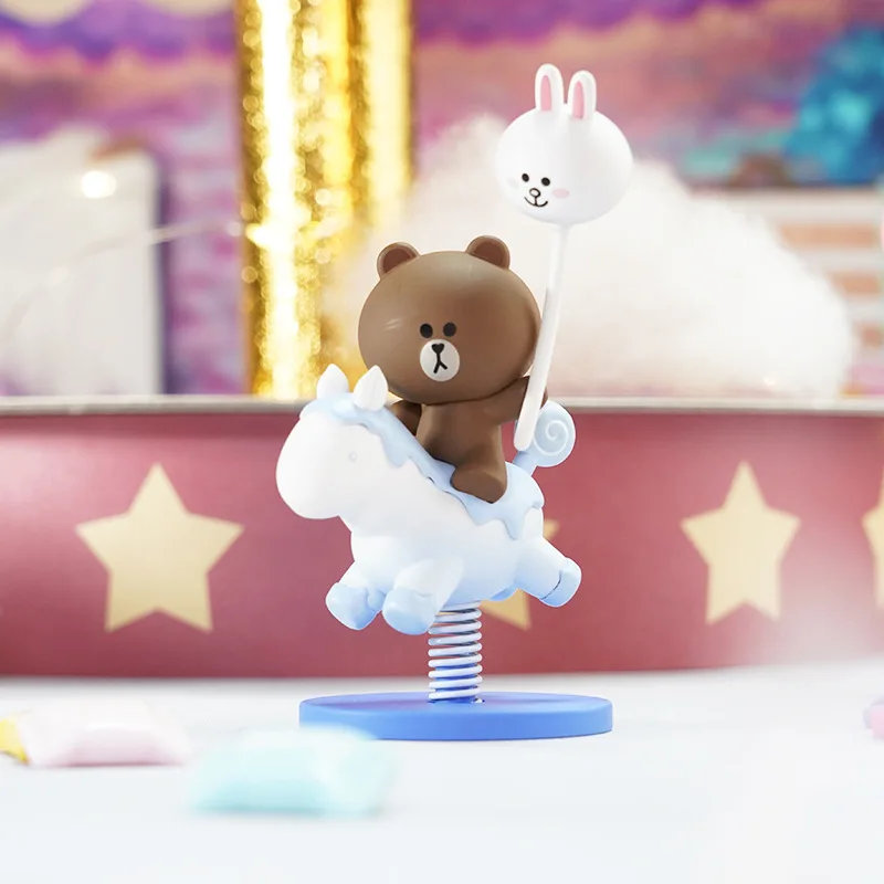 

LINE FRIENDS Летний парк развлечений серии глухая коробка коричневые настольные украшения