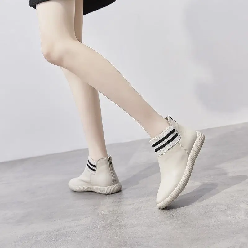 Женская обувь ботильоны женская белого цвета высокие ботинки на платформе